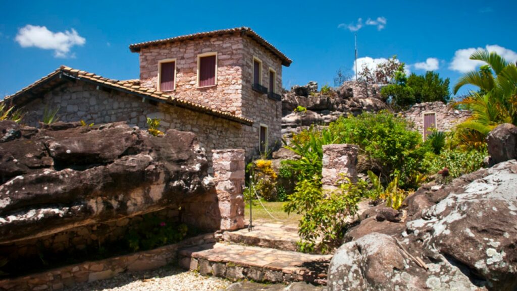 Esse vilarejo baiano também é conhecido como Machu Picchu brasileira
