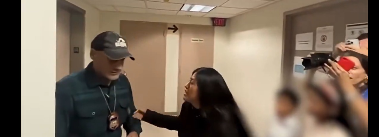 EUA mantém agente em serviço após polêmica em tribunal de imigração