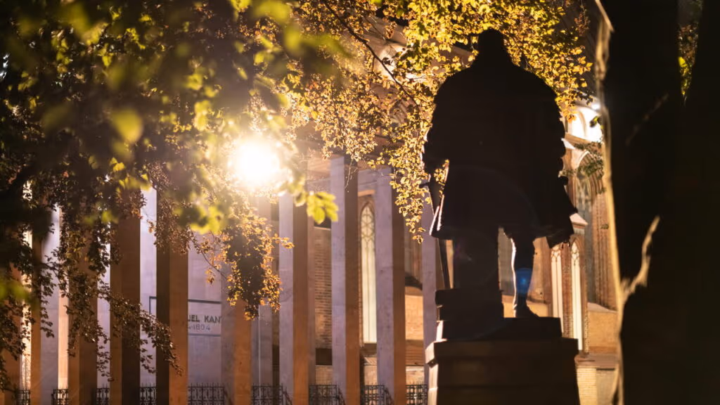 O que significa a popular frase latina “Sapere aude”?