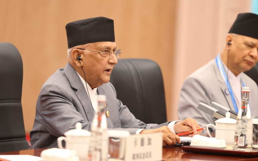 Primeiro-ministro do Nepal renuncia em meio a protestos