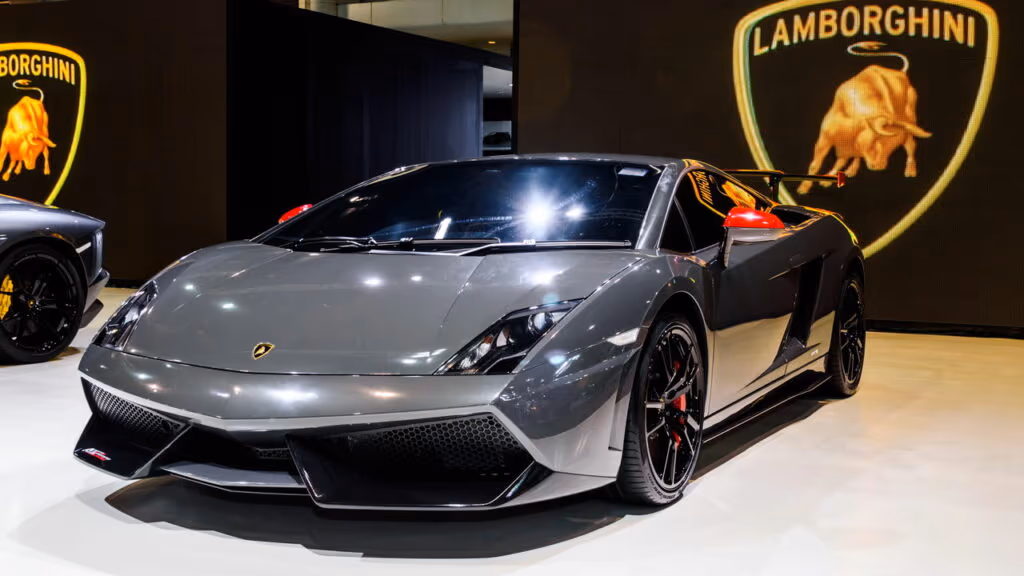 Lamborghini ganha indeniza contra herdeiro da empresa