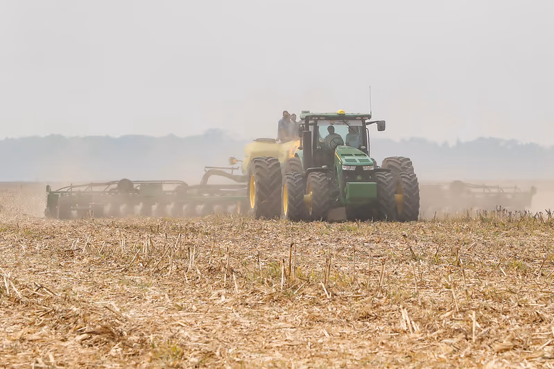 Crusoé: China ignora soja americana e compra do Brasil – por enquanto