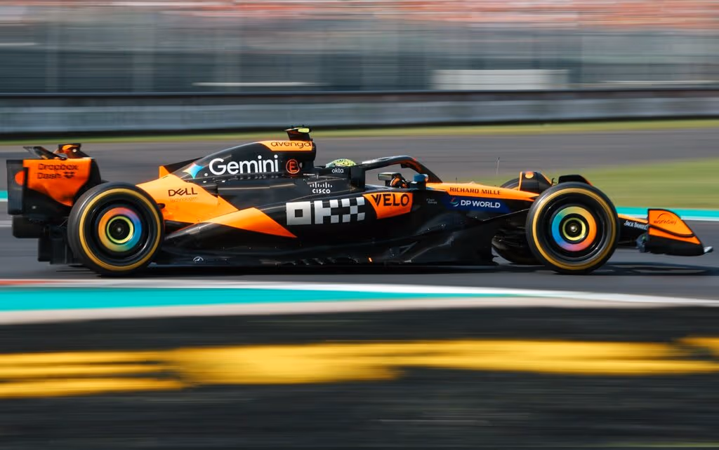 McLaren inova ao colocar em leilão carro de Fórmula 1 de 2026