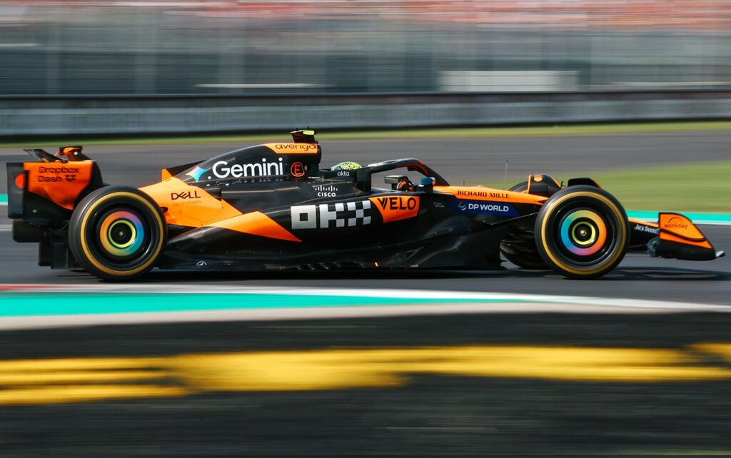 McLaren inova ao colocar em leilão carro de Fórmula 1 de 2026