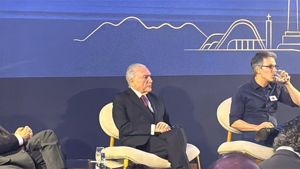 Se Lula ligasse para Trump, colheria bons resultados, diz Temer