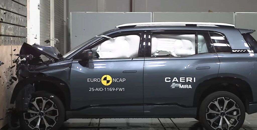 SUV chinês de luxo chega com preço de Compass e choca mercado
