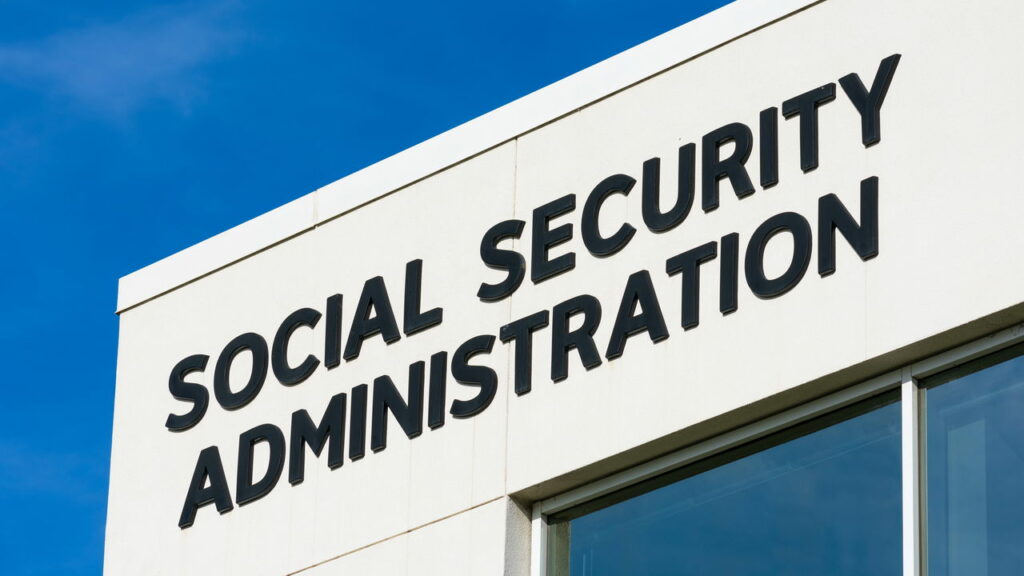 Novo projeto de lei acaba com impostos federais sobre benefícios da Previdência Social