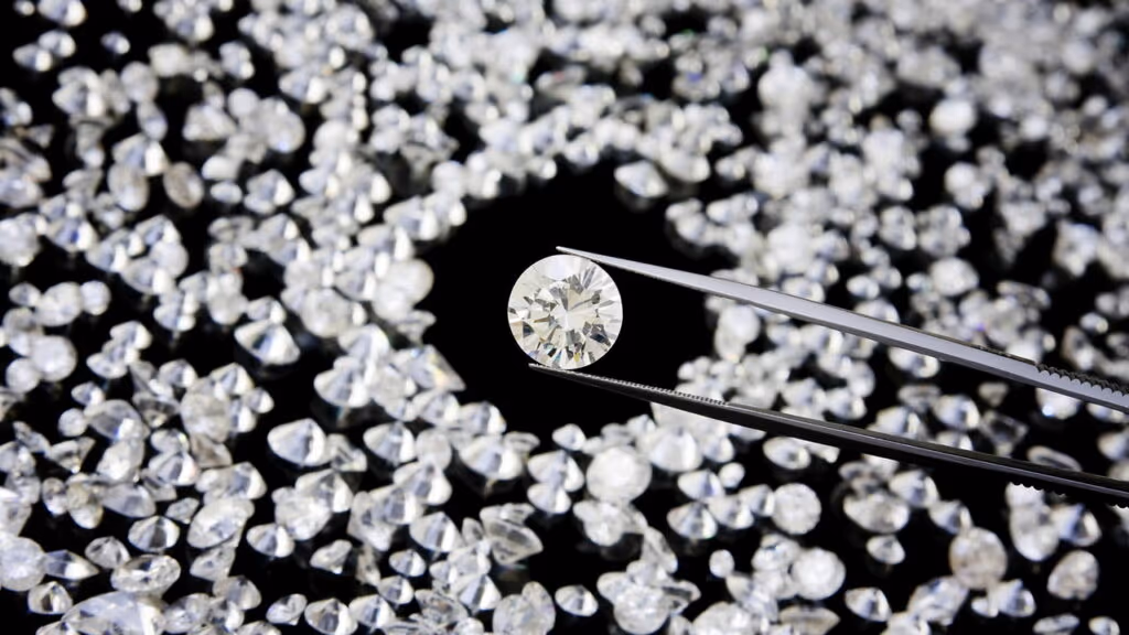 PF retém segundo maior diamante encontrado em Minas Gerais