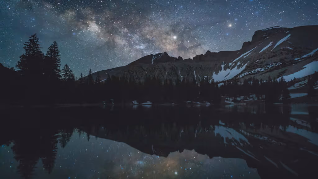 Esse lugar foi eleito o local mais estrelado do mundo e é como mergulhar direto no cosmos