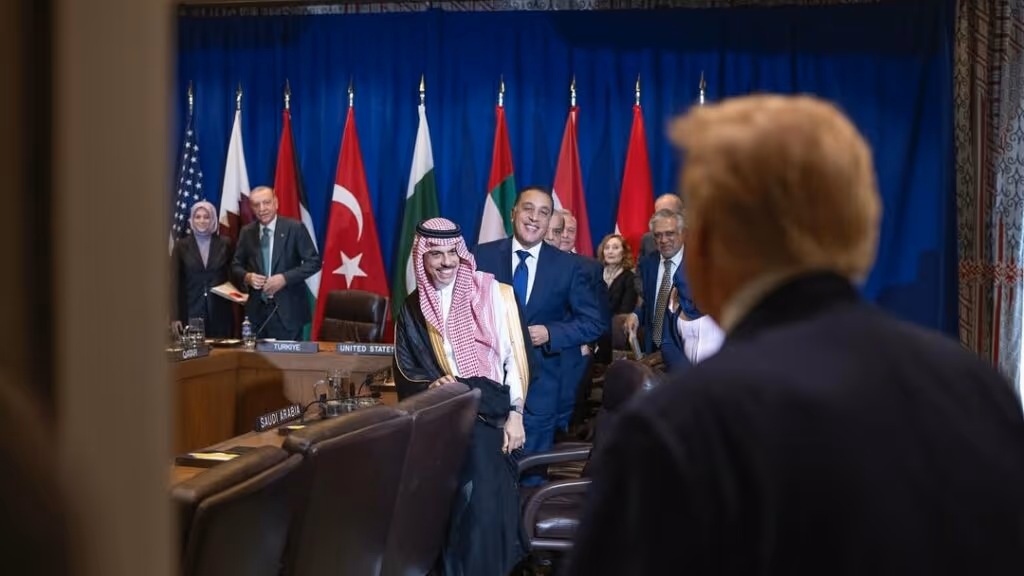 Trump apresenta a líderes árabes plano de paz para Gaza