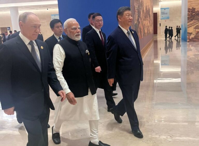 "China apoia Rússia e Coréia do Norte sem medo de desafiar o Ocidente", diz jornalista ucraniano