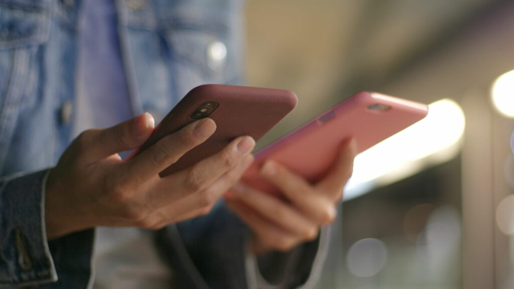 Qual é e quanto custa o celular mais caro do mundo?