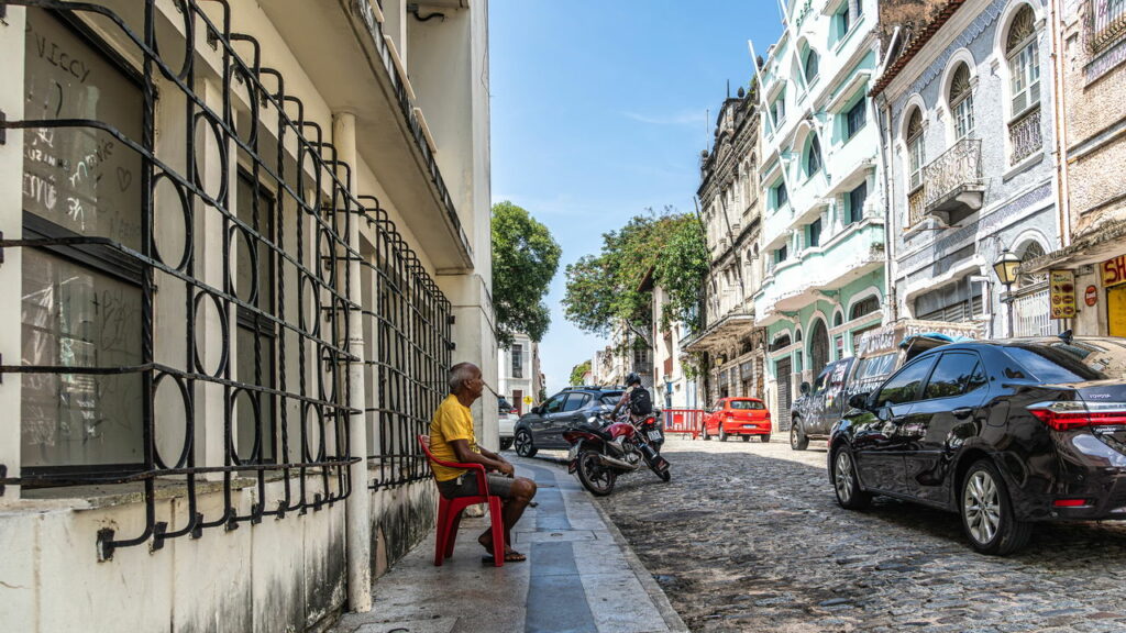 Cidade histórica com praia e comida caseira boa é destino ideal no Nordeste