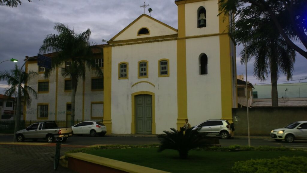 Essa cidade capixaba surpreende com tartarugas e ruas coloniais