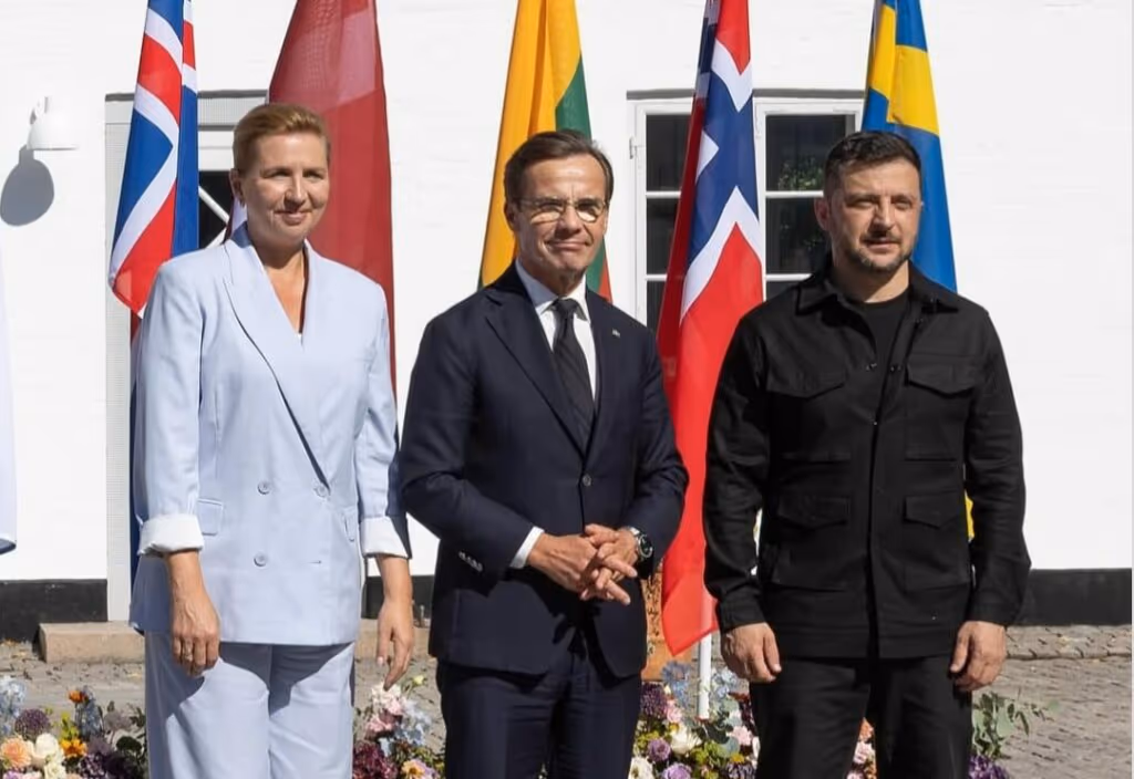 “Tudo aponta para a Rússia”, diz primeiro-ministro sueco sobre drones na Dinamarca