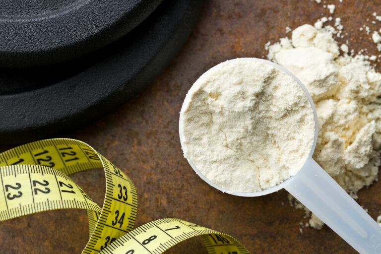 Veja como consumir proteína de forma segura