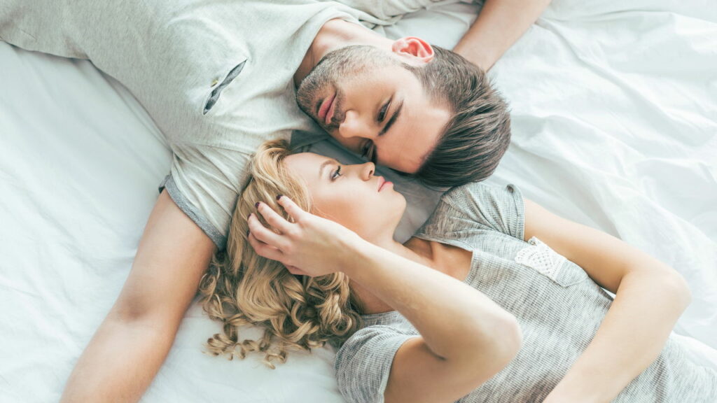 O fim de 2025 pode trazer amores inesperados para alguns signos - Créditos: depositphotos.com / VitalikRadko