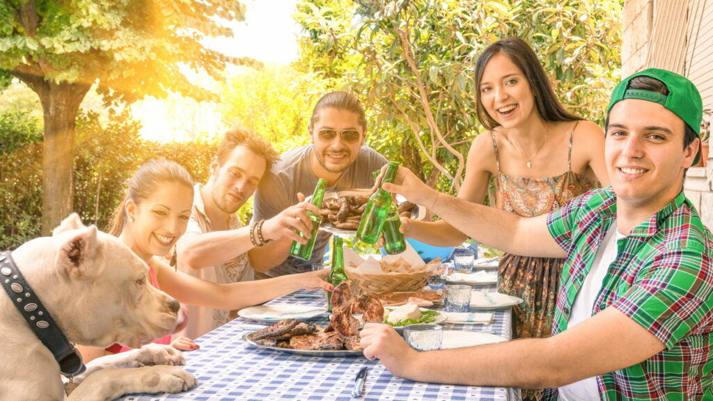 Churrasco em família une sabor, economia e tradição em um só momento - Créditos: depositphotos.com / ViewApart