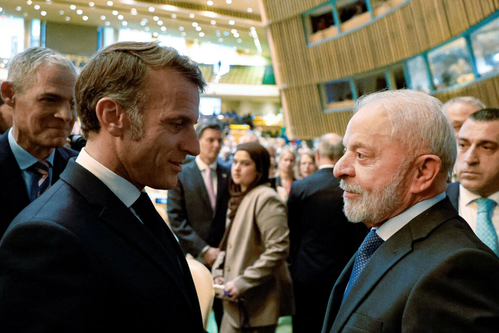 Em telefonema, Lula e Macron defendem fortalecimento da ONU