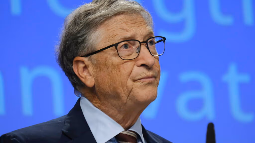 Gates admite “casos”, mas nega relação com crimes de Epstein