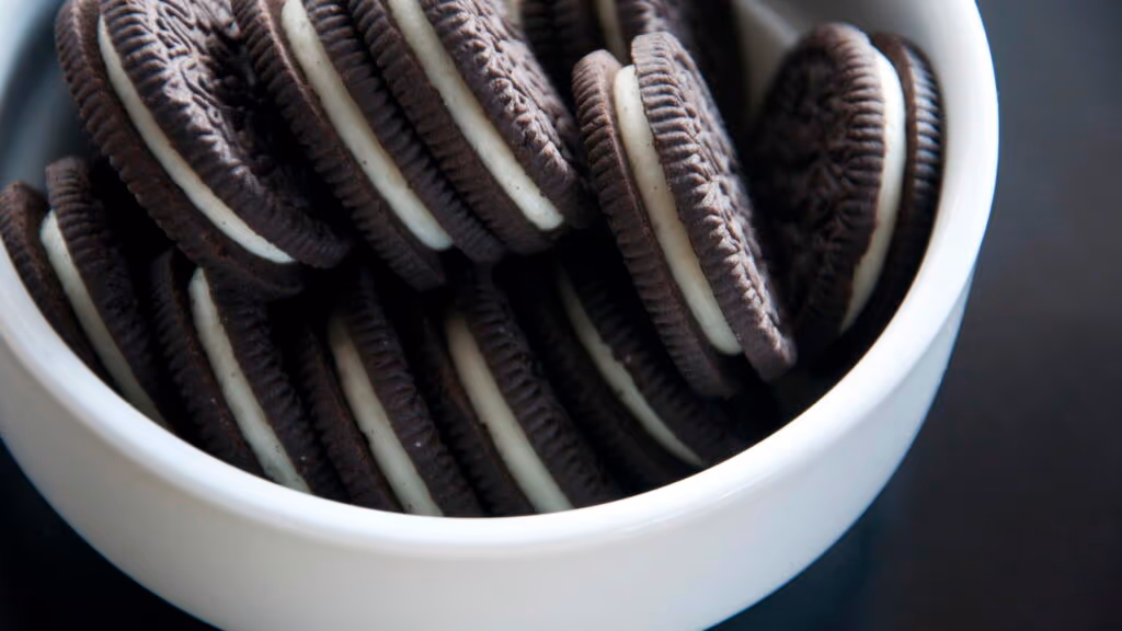Esse lanche comum pode reduzir 39 minutos da sua vida se consumido?