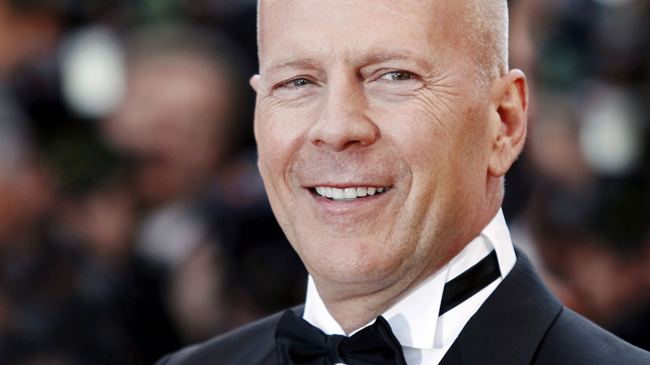 Esposa de Bruce Willis revela que vive em casa separada do ator