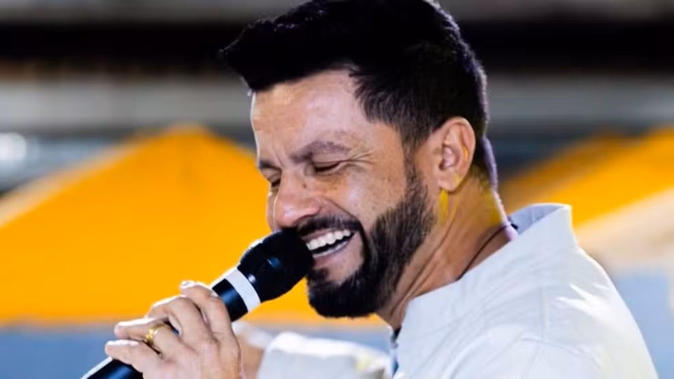 Cantor sertanejo é executado a tiros em emboscada