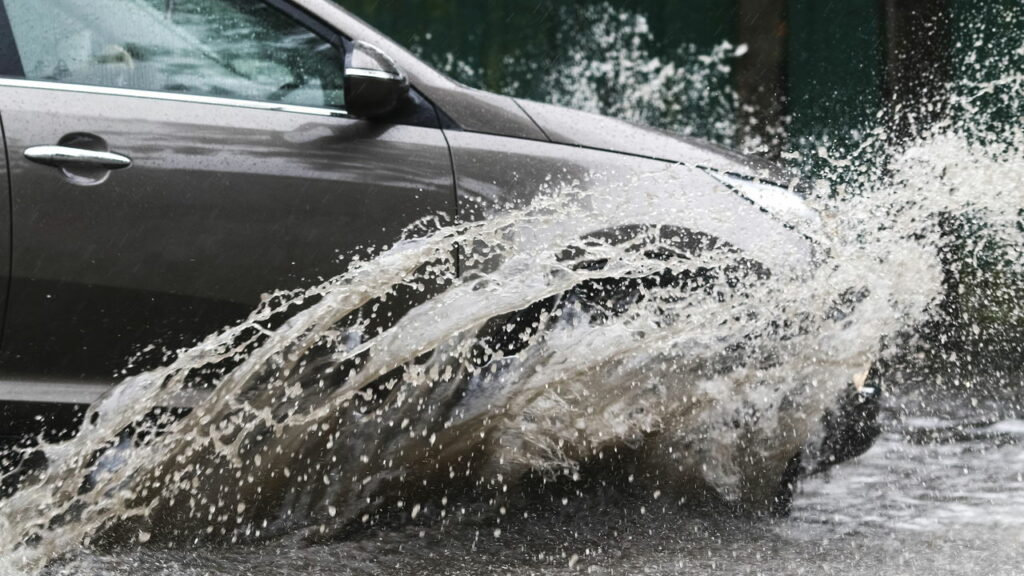 Muitos motoristas brasileiros levam multa por essas leis desconhecidas