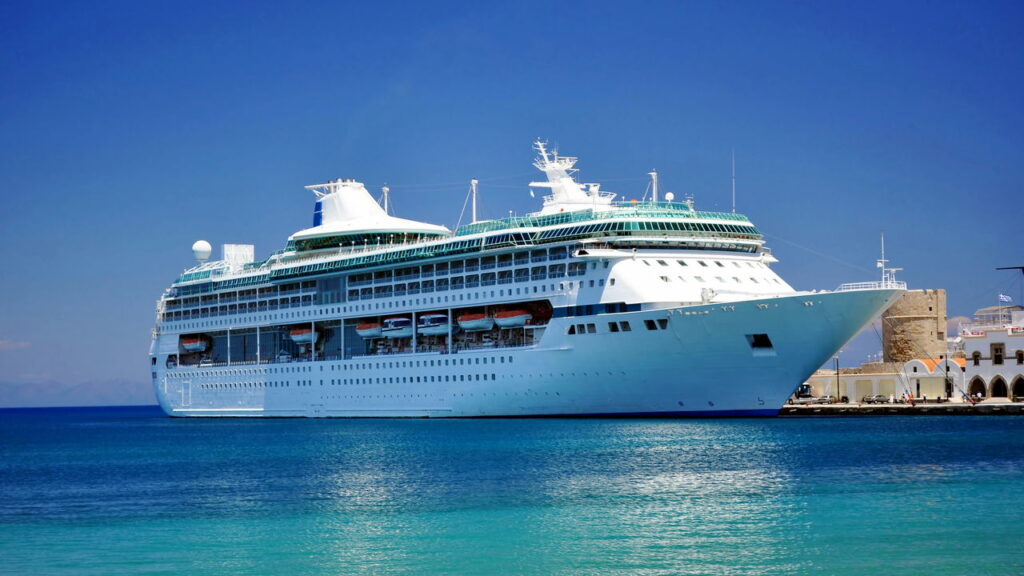 Passageiro de cruzeiro pula no mar em Porto Rico para evitar pagar US$ 16.000 em dívida de cassino
