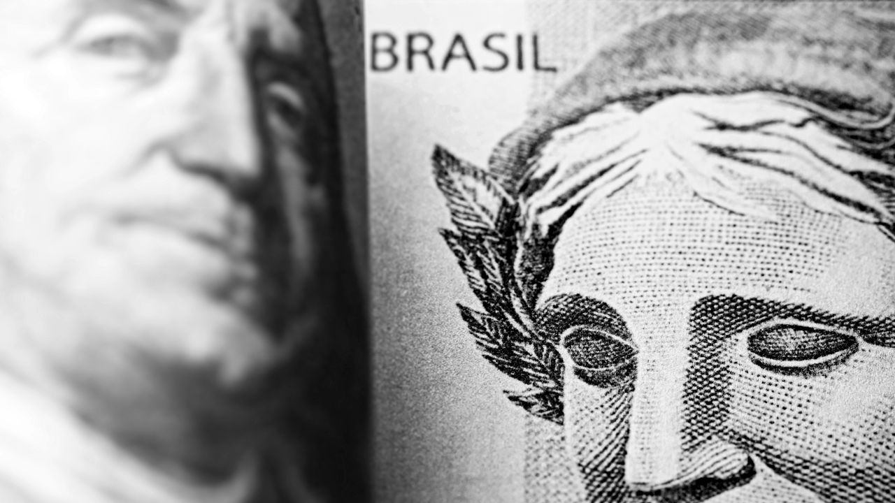 Quanto custa o dólar hoje, 25/09? Confira cotação e previsão