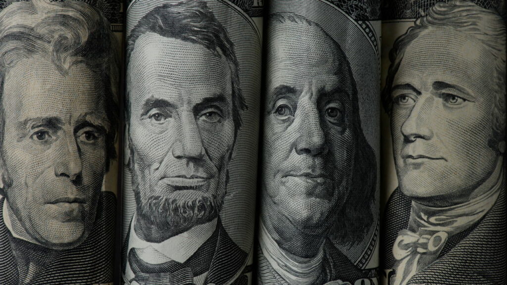 Estabilidade do dólar marca a semana e fortalece confiança na economia brasileira