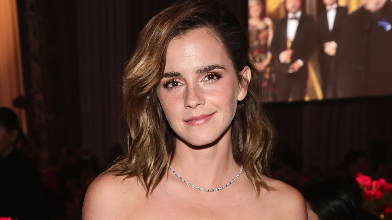 Emma Watson reclama da ditadura da beleza em Hollywood