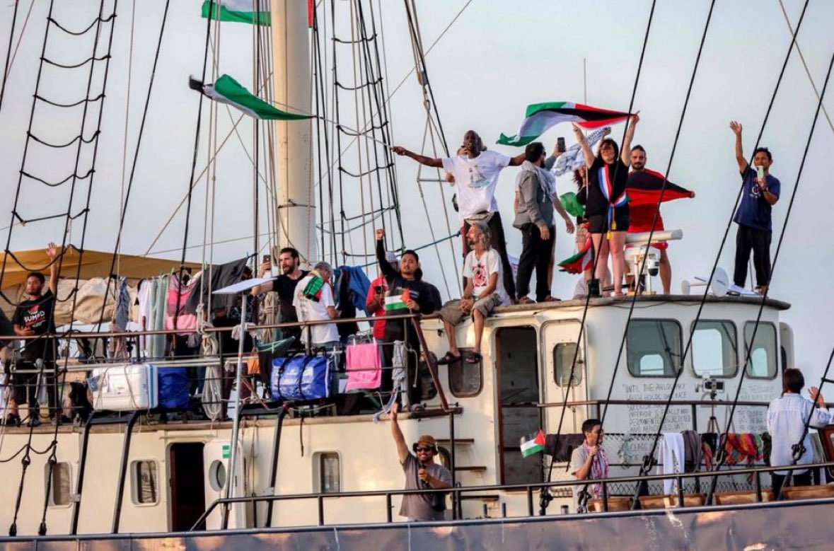 Em protesto contra ativismo LGBTQ+ na flotilha em direção a Gaza, coordenador deixa projeto