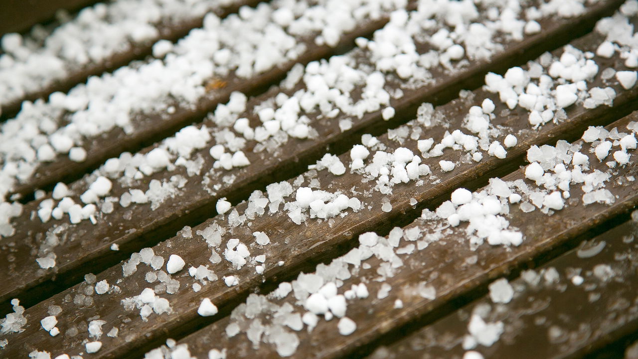 Voo da Latam virou montanha russa aérea após colidir com granizo