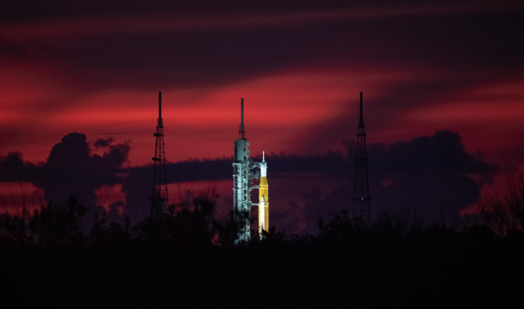 Nave espacial Orion pronta para a missão Artemis I, predecessora da missão Artemis II - Créditos: Reprodução/NASA/Ben Smegelsky