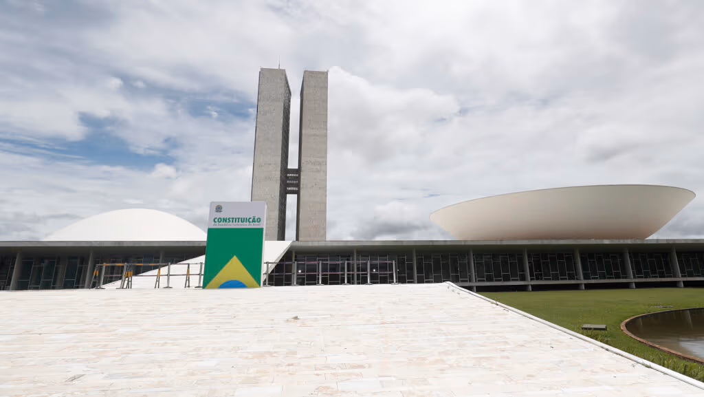 PEC da Blindagem é mais um sintoma da doença