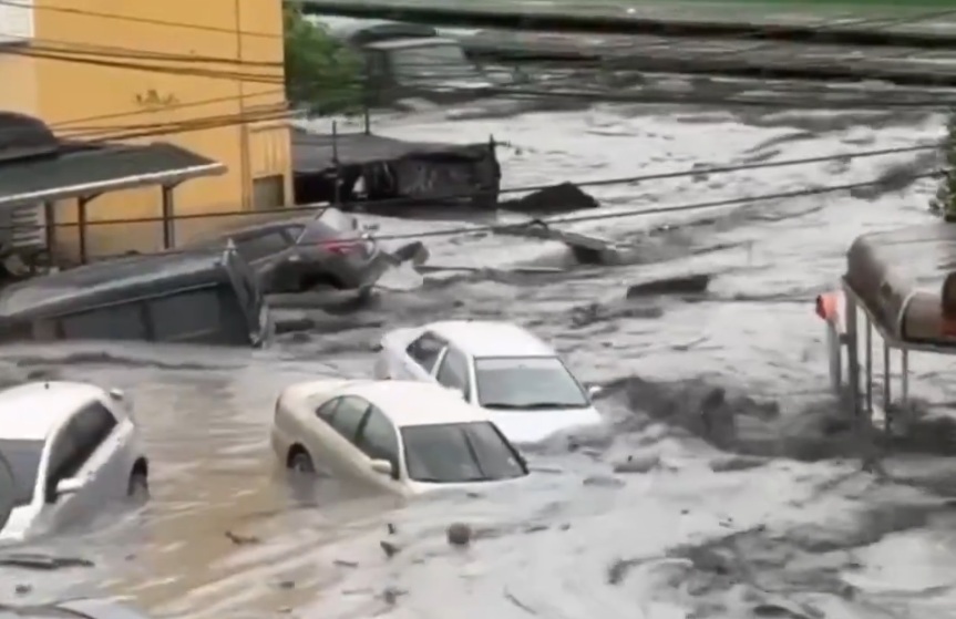 Tufão avança sobre a China após provocar mortes em Taiwan