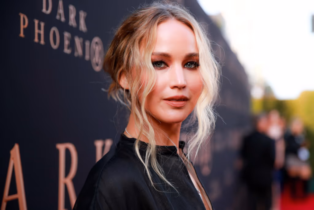 Jennifer Lawrence vende mansão por mais de R$ 58 milhões