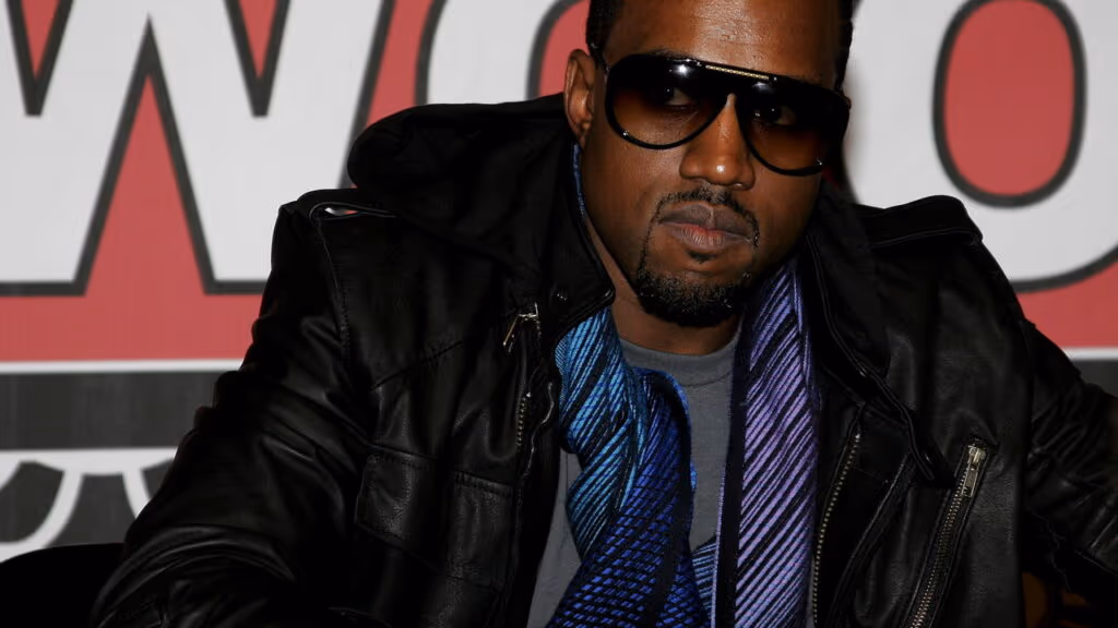 Kanye West vai à corte após processo da Donda Academy