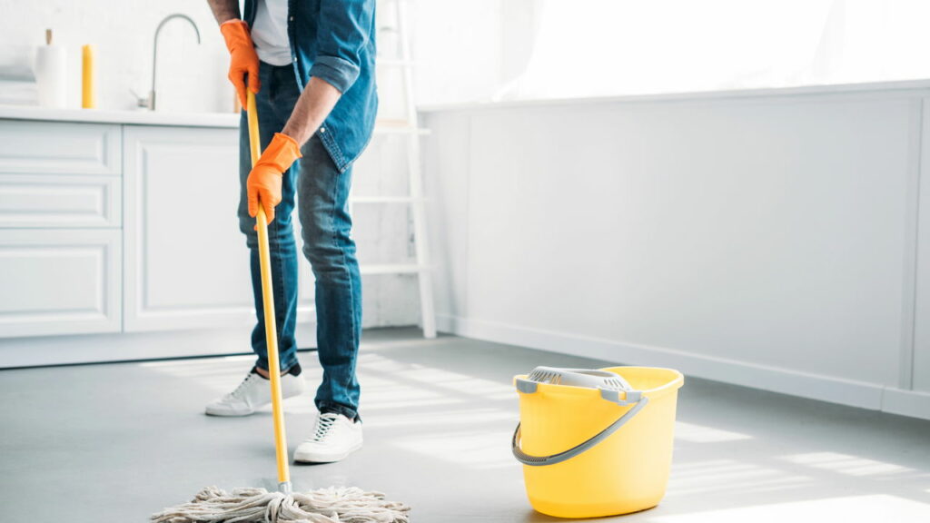 Como manter sua casa impecável gastando quase nada