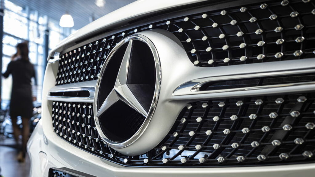 Carro de luxo barato? Especialista alerta sobre prejuízos escondidos