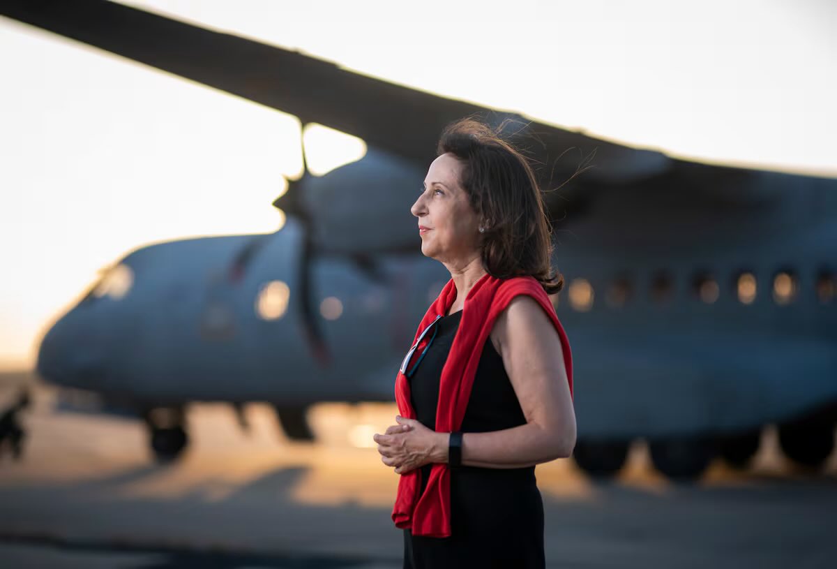 Interferência de GPS, perto de Kaliningrado, em avião com ministra de Defesa da Espanha