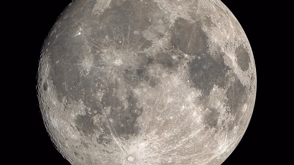 Esse mineral aparentemente comum pode esconder a maior riqueza já encontrada na Lua