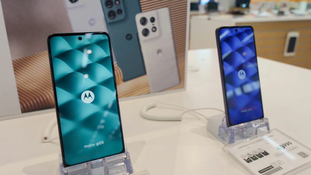 Celular baratinho da Motorola surpreende com suas funcionalidades - Créditos: depositphotos.com / Mirroni