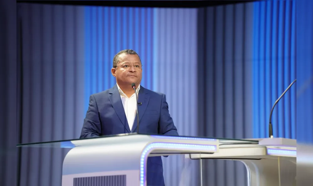 Apresentador da Band diz ter sido demitido por falar com Bolsonaro