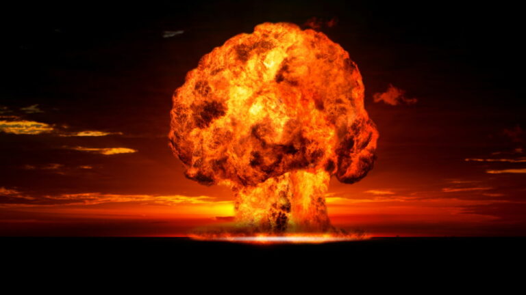 EUA anunciam retomada de testes nucleares após três décadas