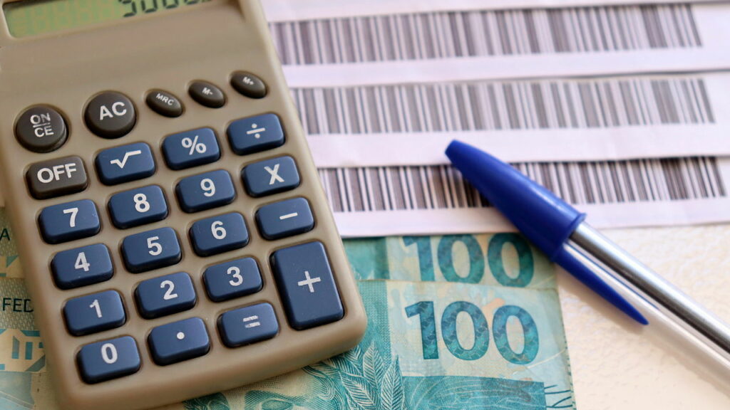 Essa prática simples pode mudar sua relação com o dinheiro para sempre