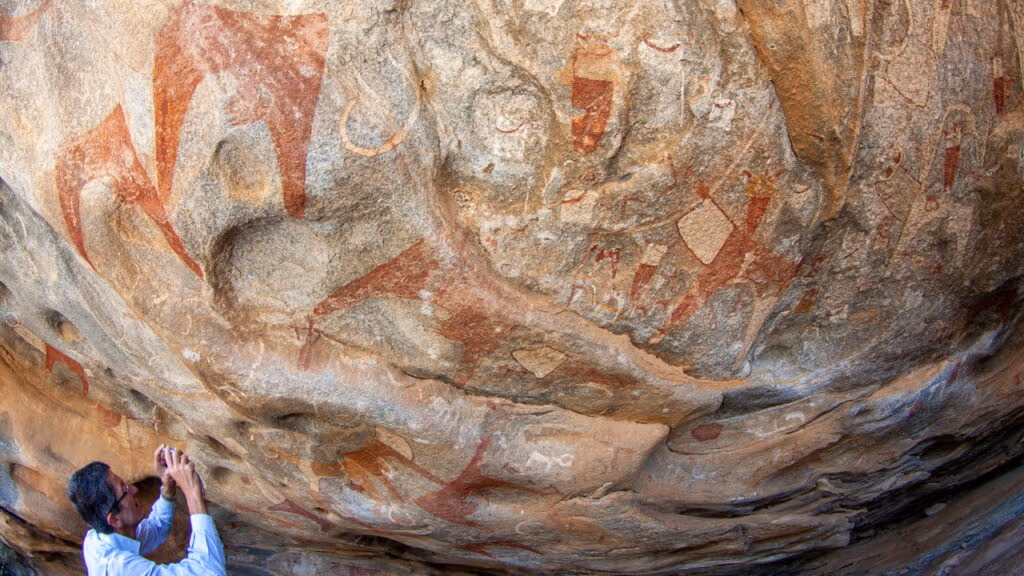 Descoberta no fundo de uma caverna pode mudar os livros de história