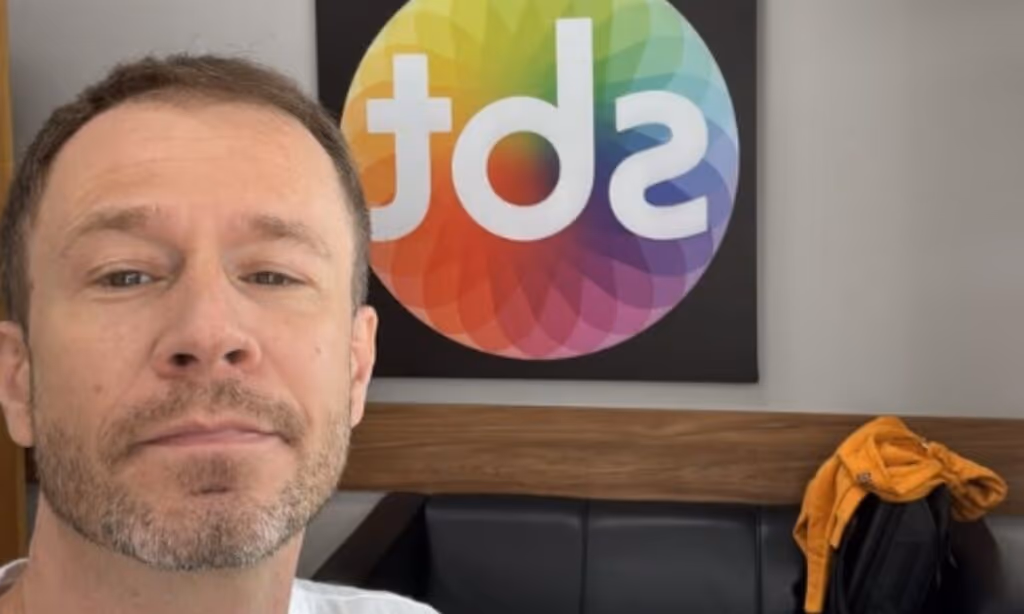 Tiago Leifert quase perdeu o emprego por polêmica com o Corinthians