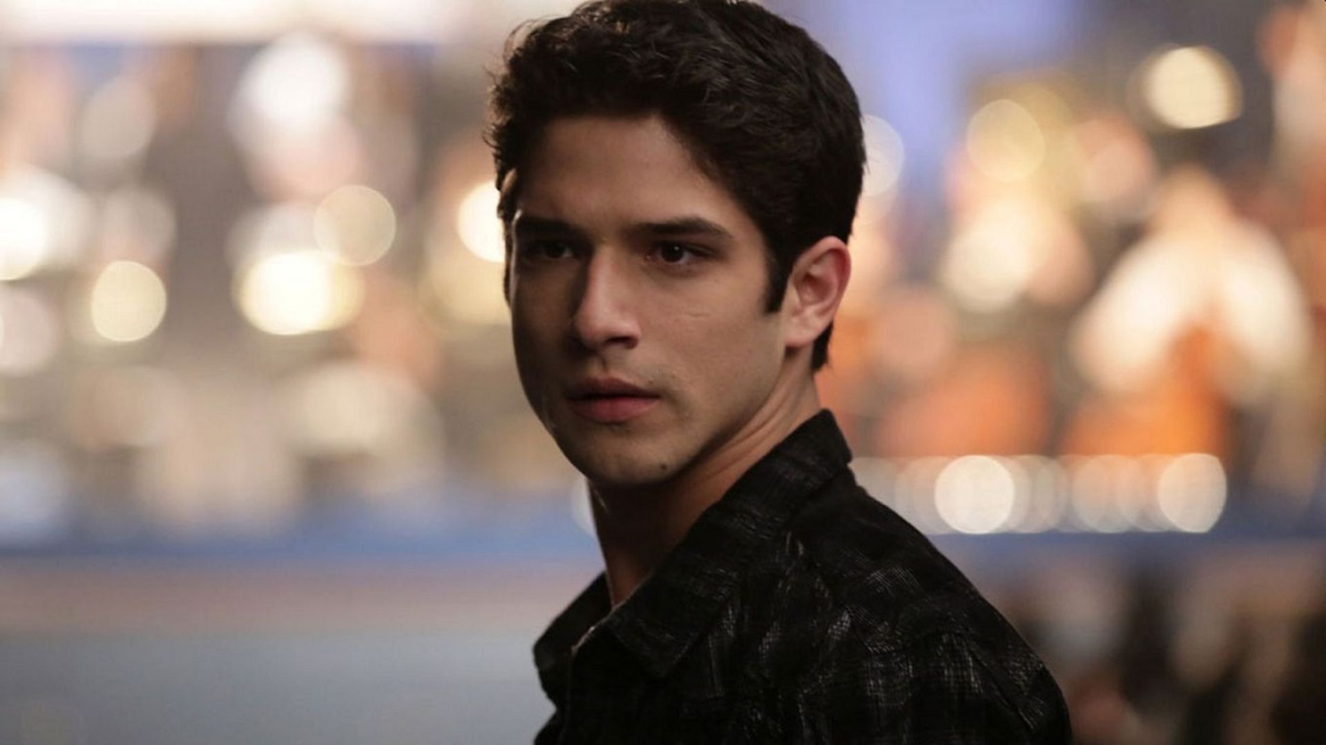 Ator prepara filme baseado na série Teen Wolf